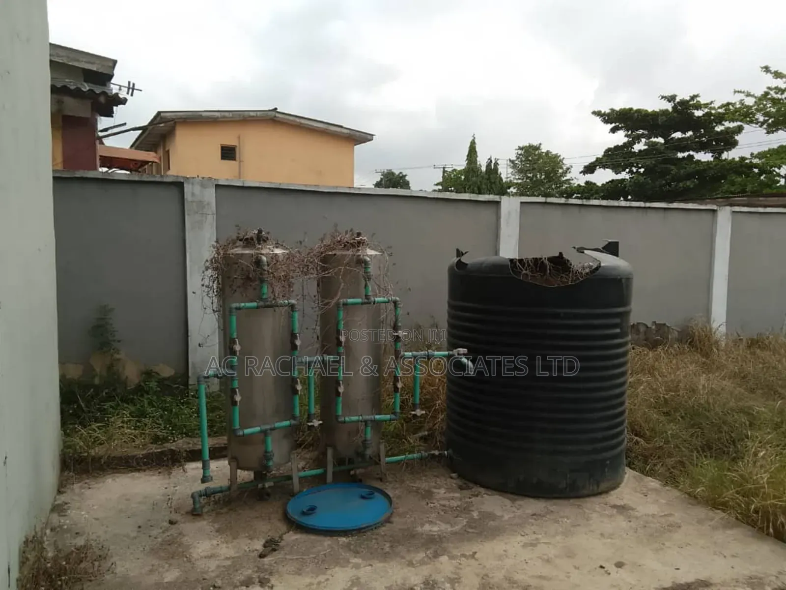 2 Bay Warehouse on 4400sqm Land in Apapa Road