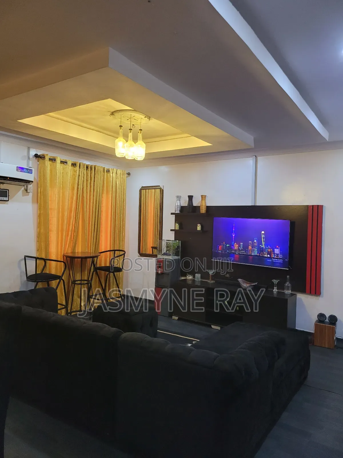 3 Bedroom Shortlet Apartment in New Garage / Gbagada