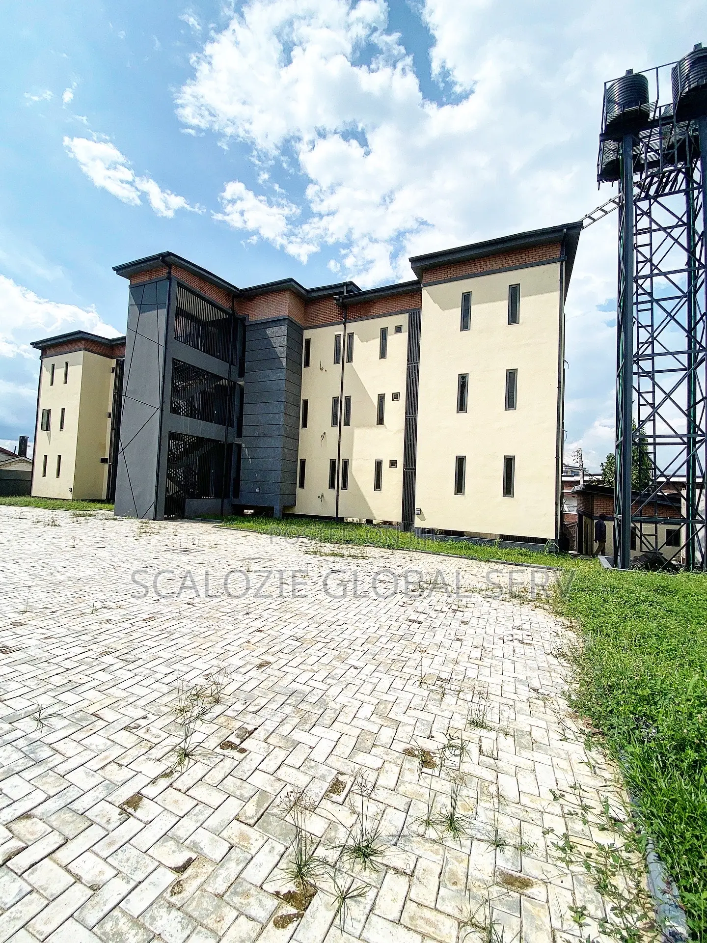 3bdrm Apartment in Old GRA for rent in Old GRA