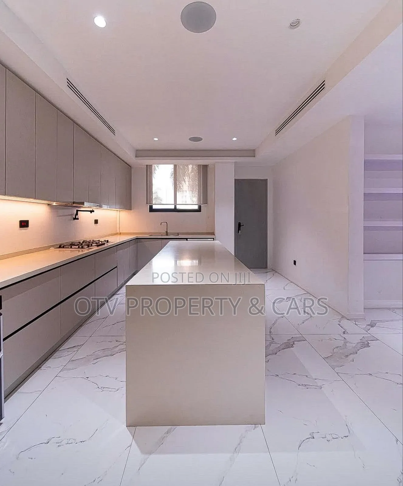 Furnished 4bdrm Condo in Ikoyi for sale in Ikoyi