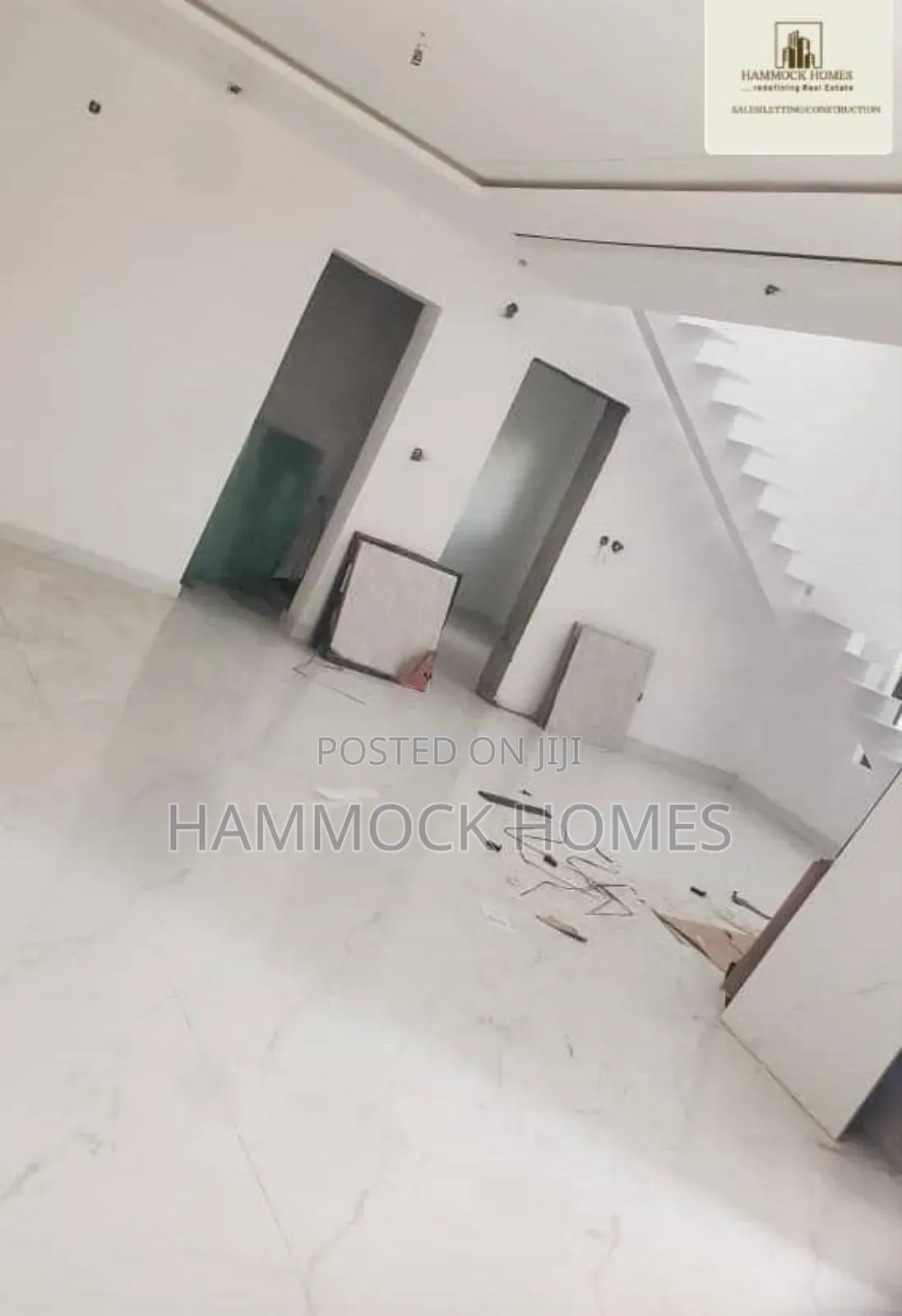 5bdrm Duplex in Agodi Gra for sale in Agodi