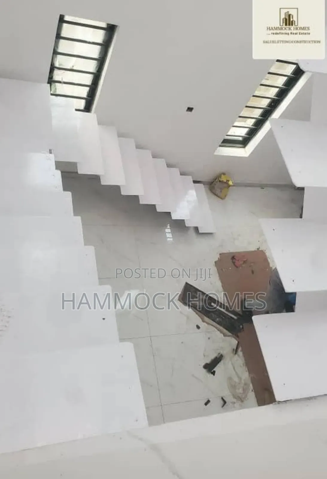 5bdrm Duplex in Agodi Gra for sale in Agodi