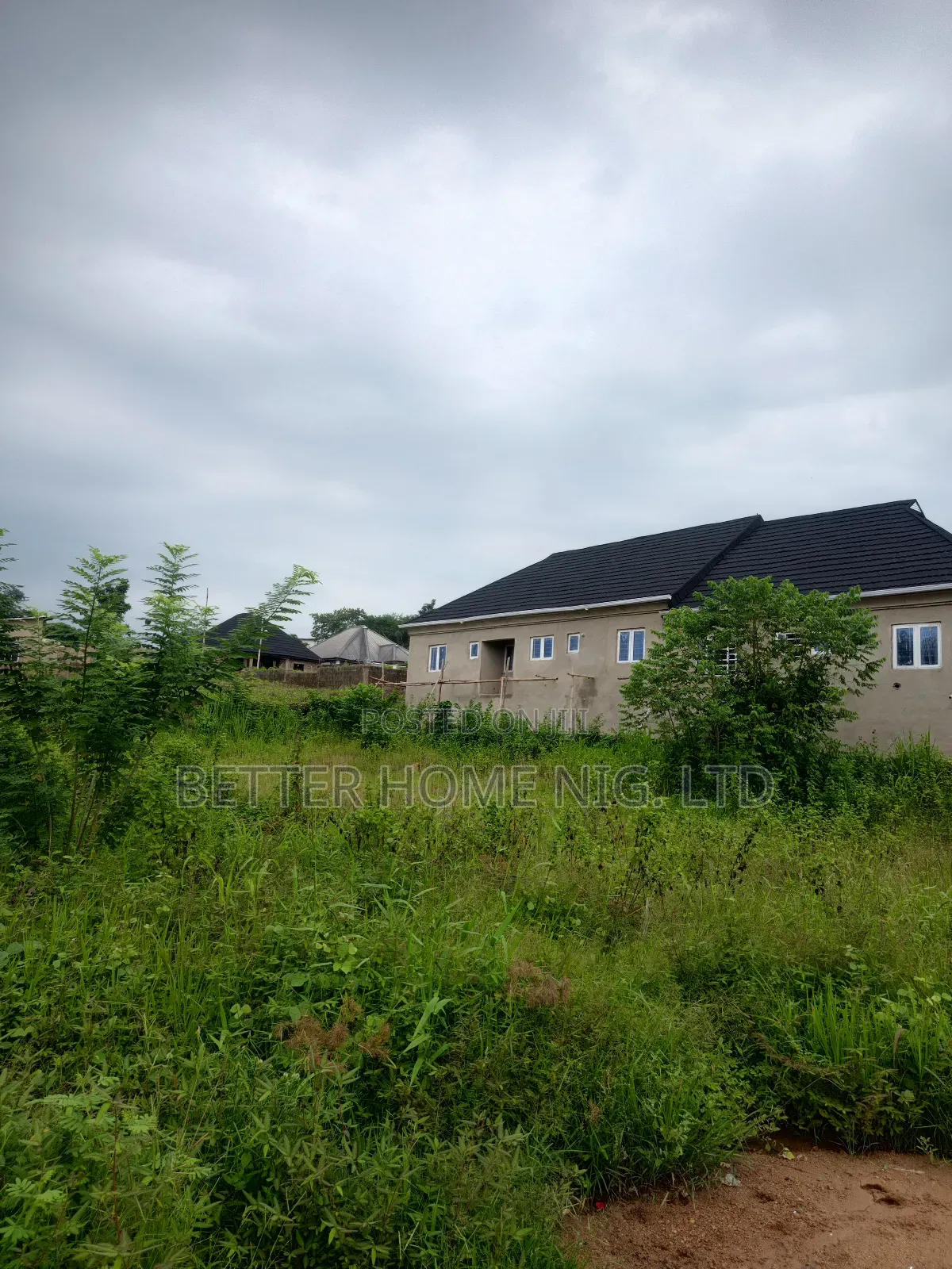 Standard Plot of Land in Oluyole