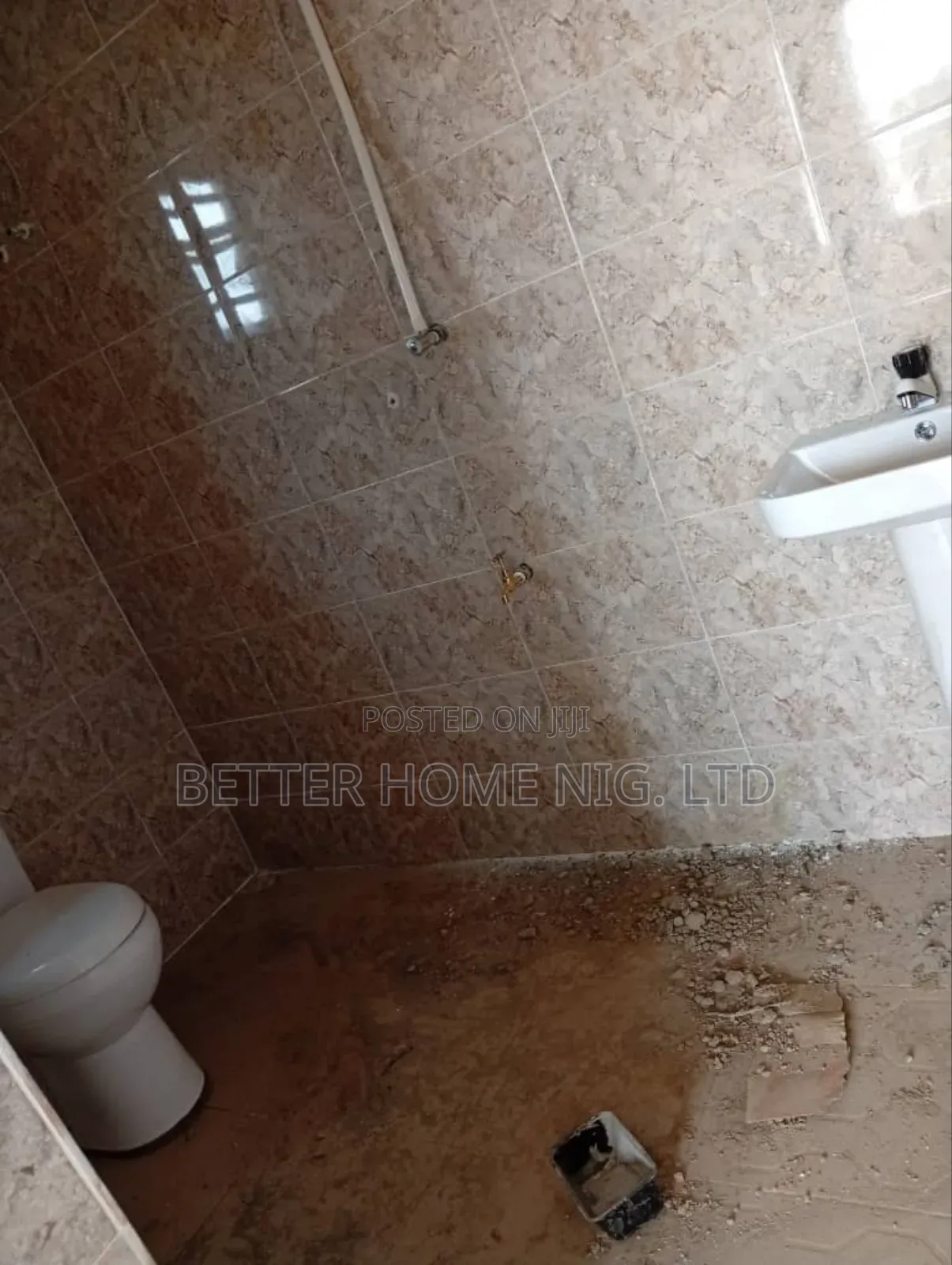 2bdrm Block of Flats in Adeoje, Akala Express for sale in Akala Express