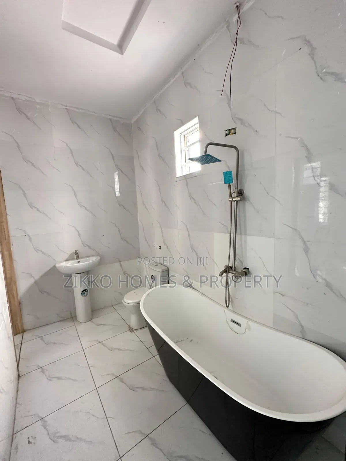 4bdrm Duplex in Ajah for sale in Ajah