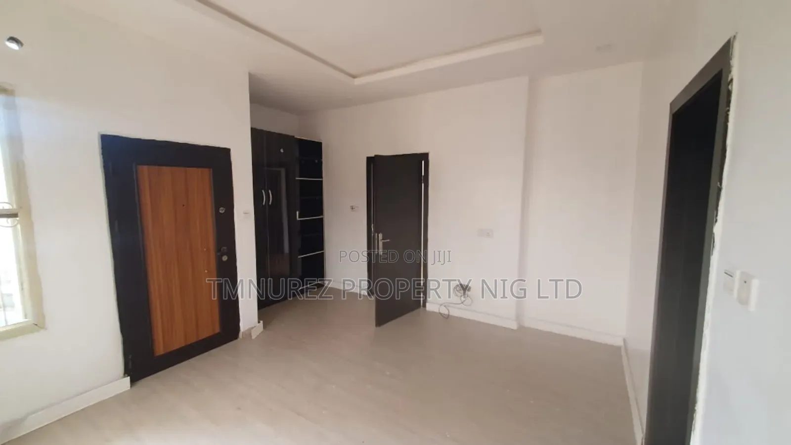 4bdrm Duplex in Chevron Estate for rent in Chevron