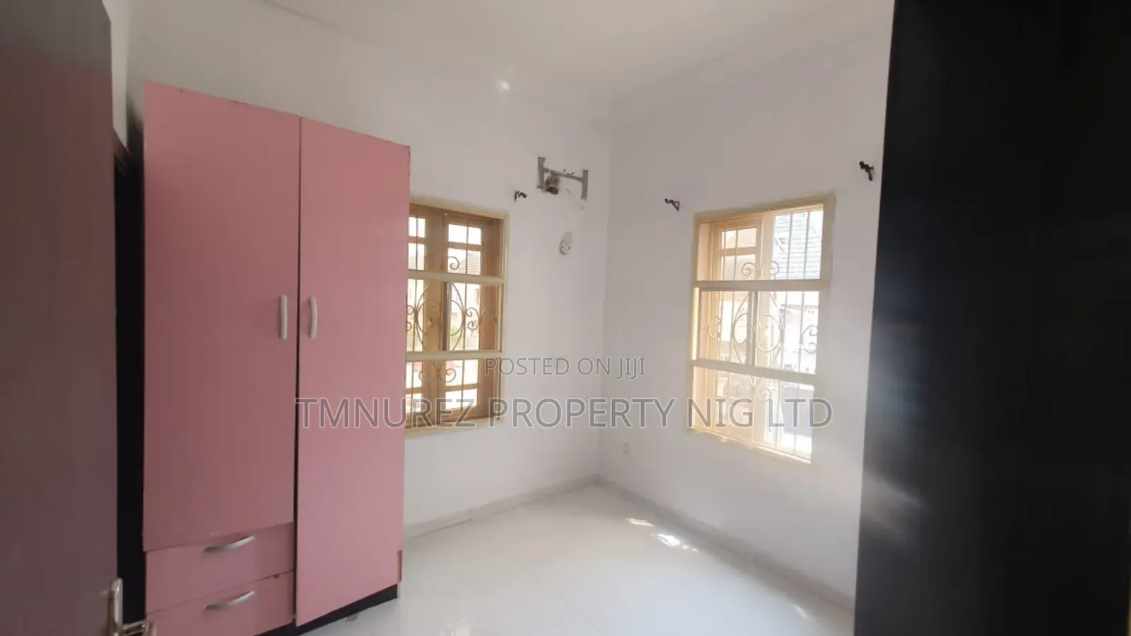 4bdrm Duplex in Chevron Estate for rent in Chevron