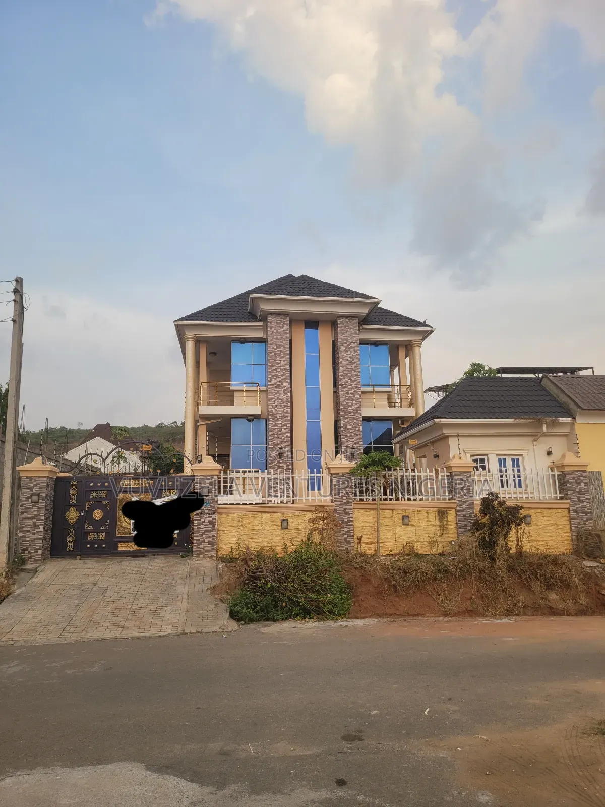 Furnished 10bdrm Mansion in Apo Resetlement, Gudu for sale in Gudu