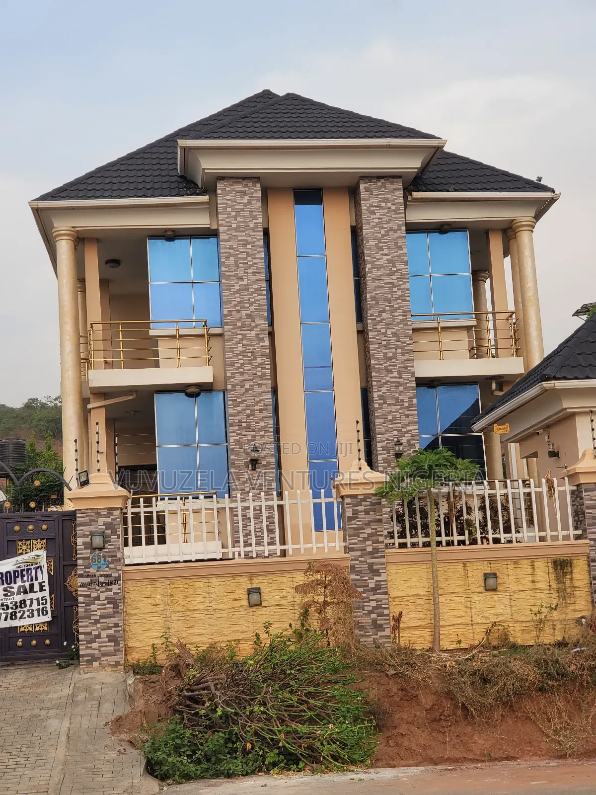 Furnished 10bdrm Mansion in Apo Resetlement, Gudu for sale in Gudu