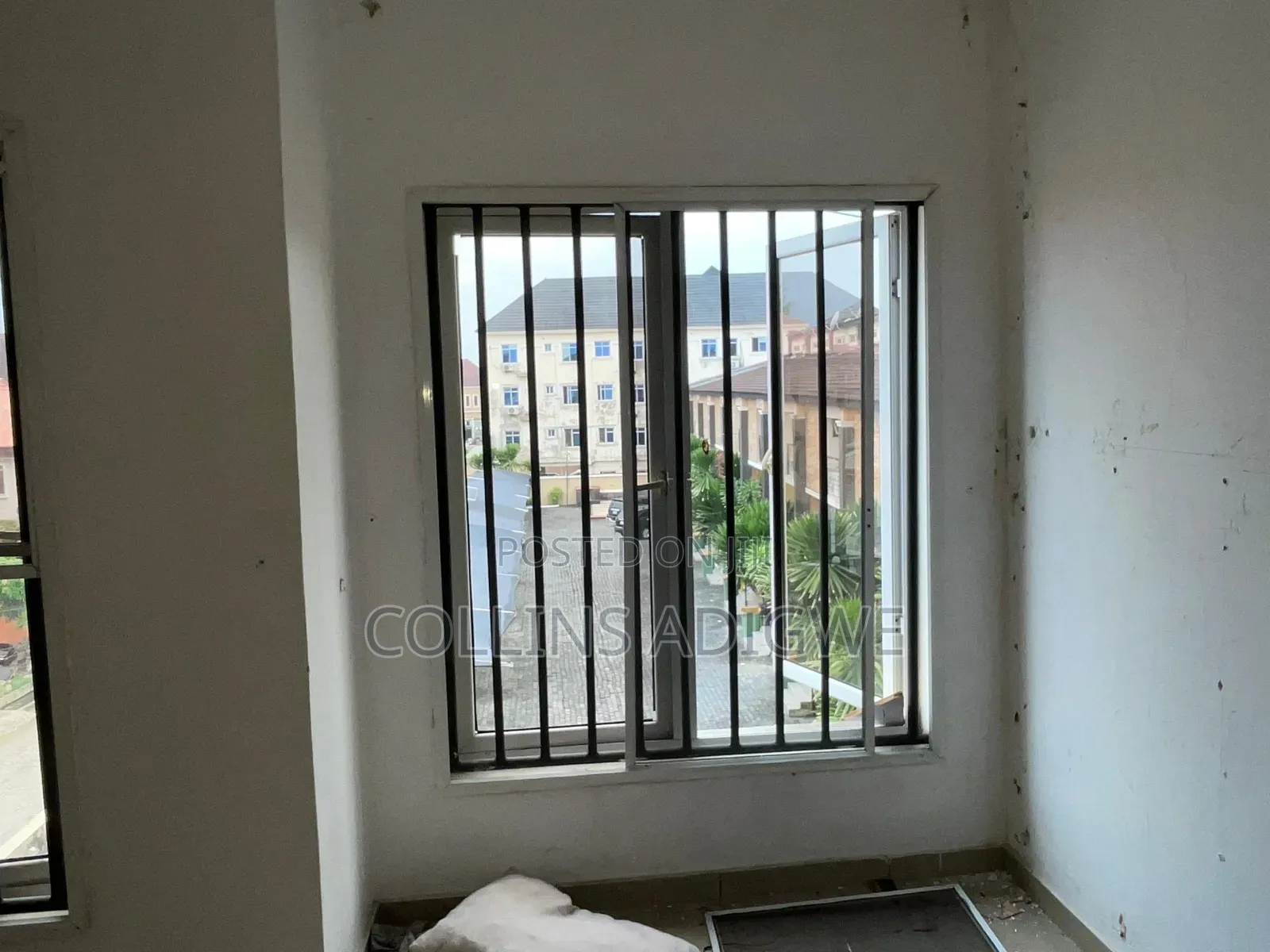4bdrm Duplex in Osapa London Lekki for sale in Osapa london