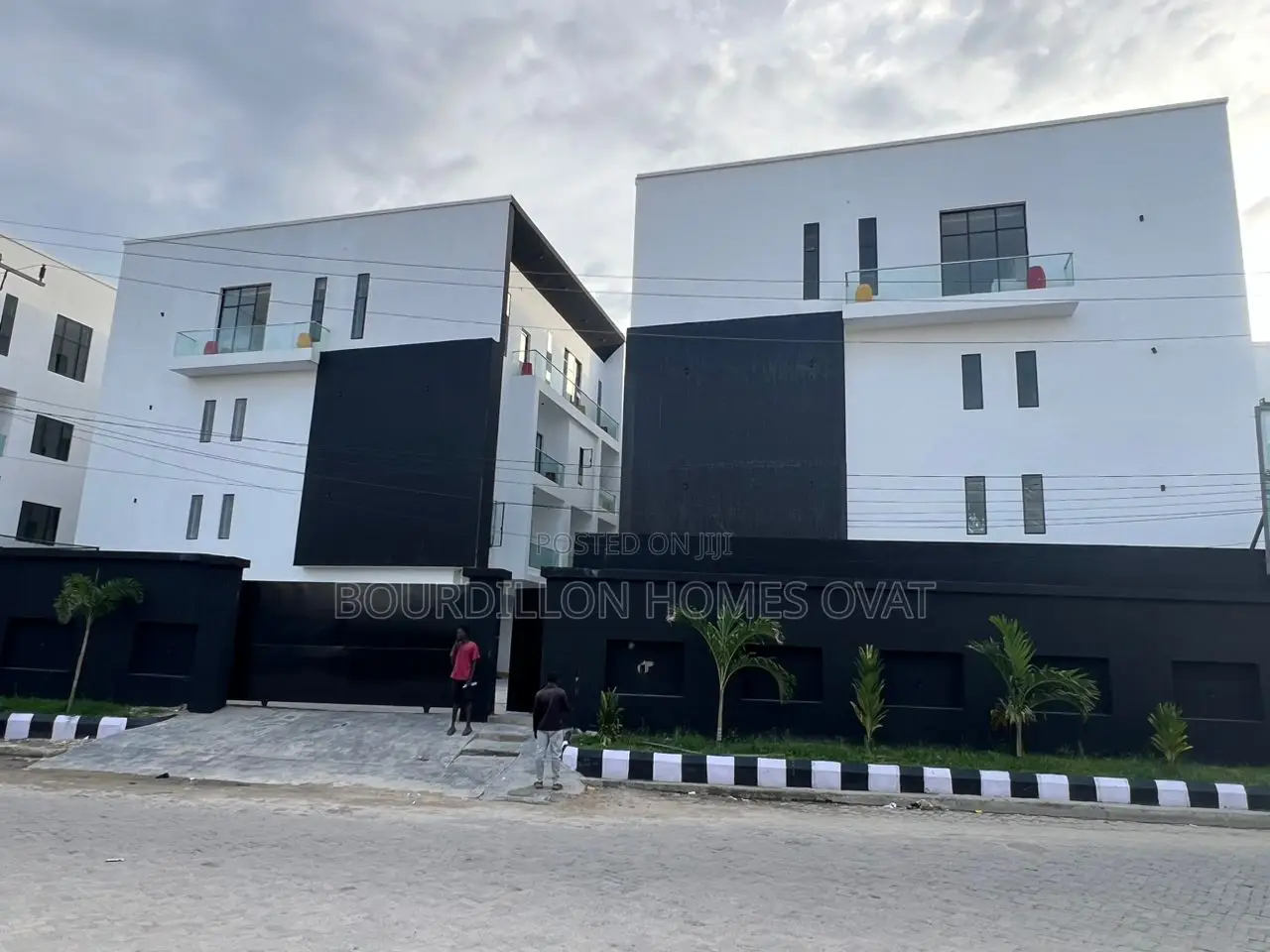 4bdrm Duplex in Ikate for sale in Ikate