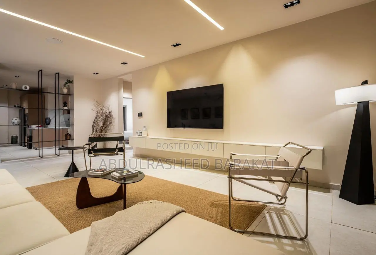 Very Luxurious Two Bedroom Apartment With Rooftop Pool Gym Balcony Ps5 in Lekki Phase 1