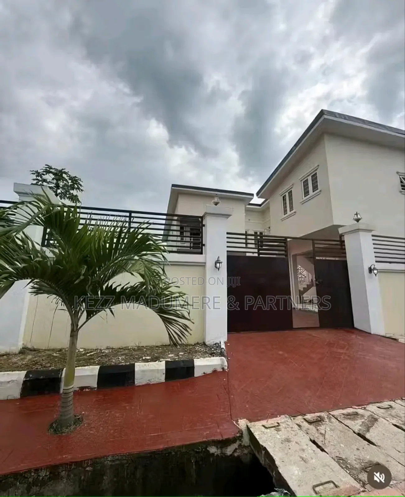3bdrm Duplex in Eneka Eliozu Link for sale in Port-Harcourt