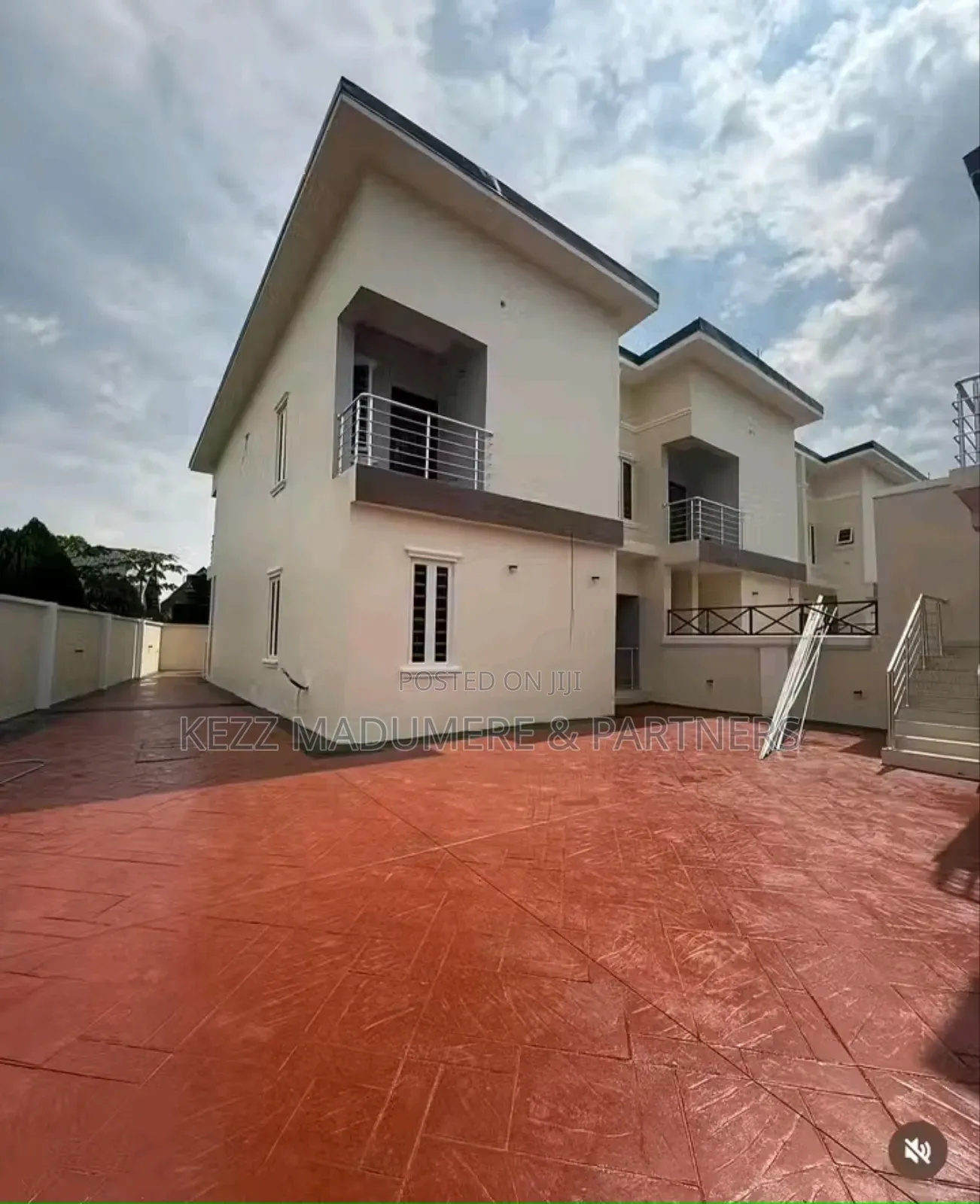 3bdrm Duplex in Eneka Eliozu Link for sale in Port-Harcourt
