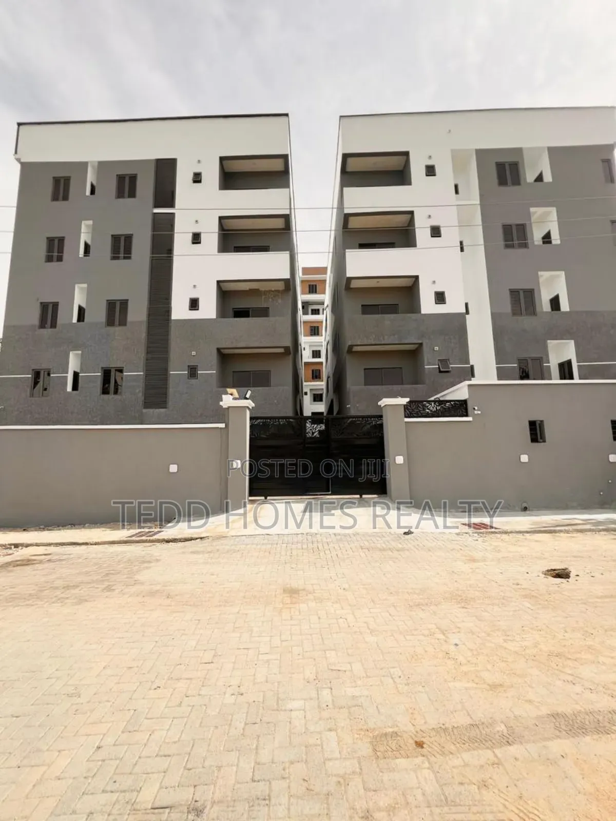 3bdrm Apartment in Lekki Phase 1 for sale in Lekki Phase 1