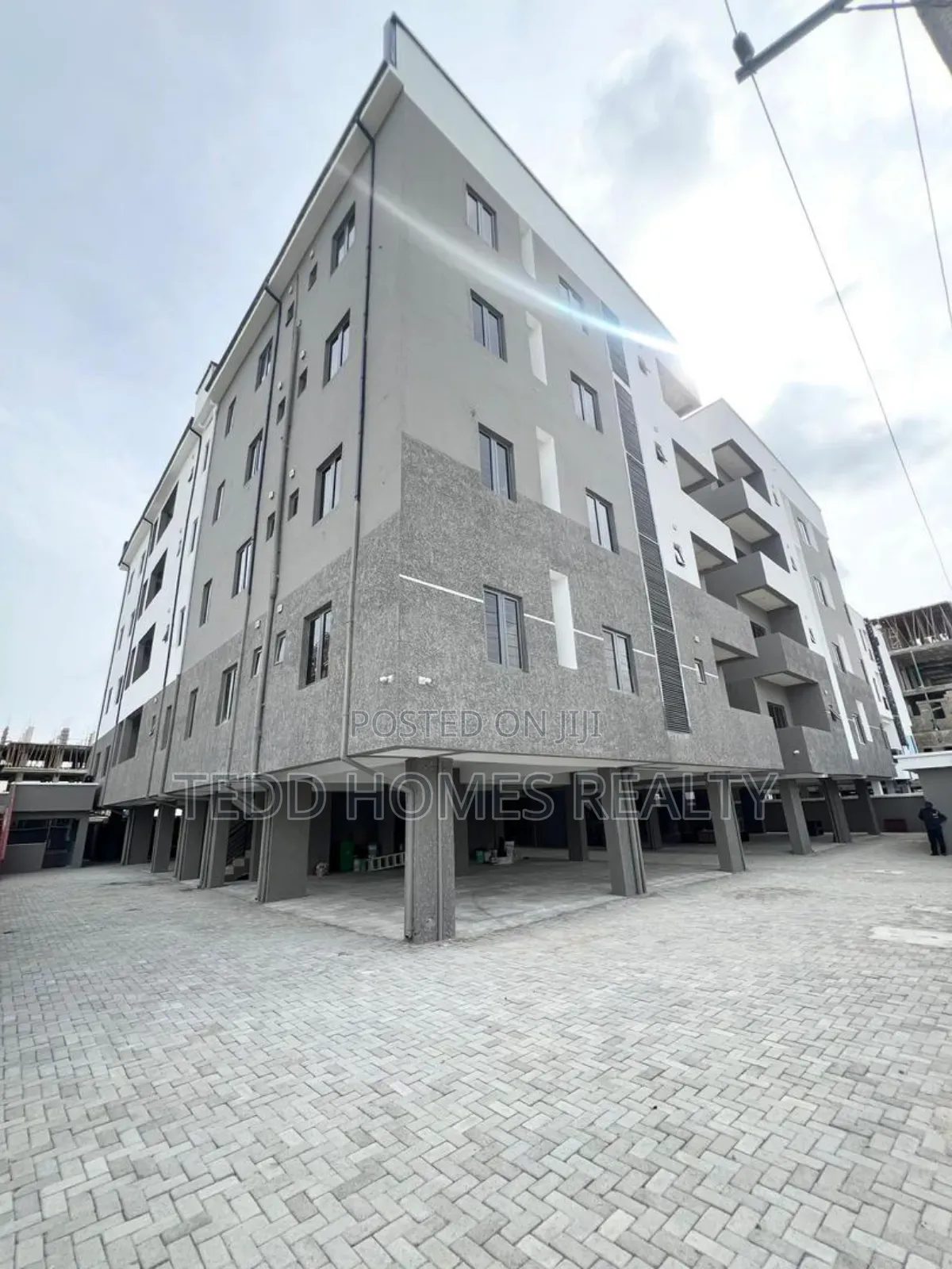 3bdrm Apartment in Lekki Phase 1 for sale in Lekki Phase 1