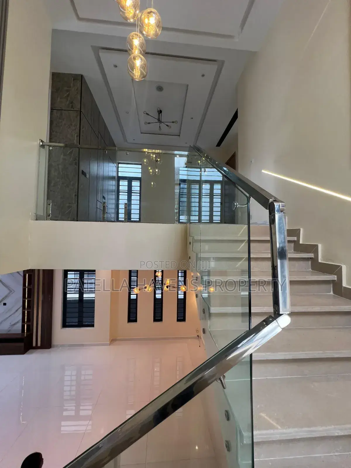 5bdrm Duplex in Ajah for sale in Ajah