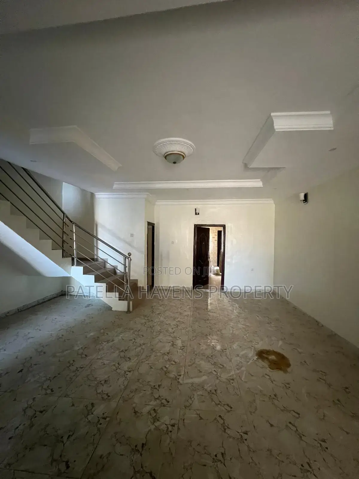 4bdrm Duplex in Sangotedo for sale in Sangotedo