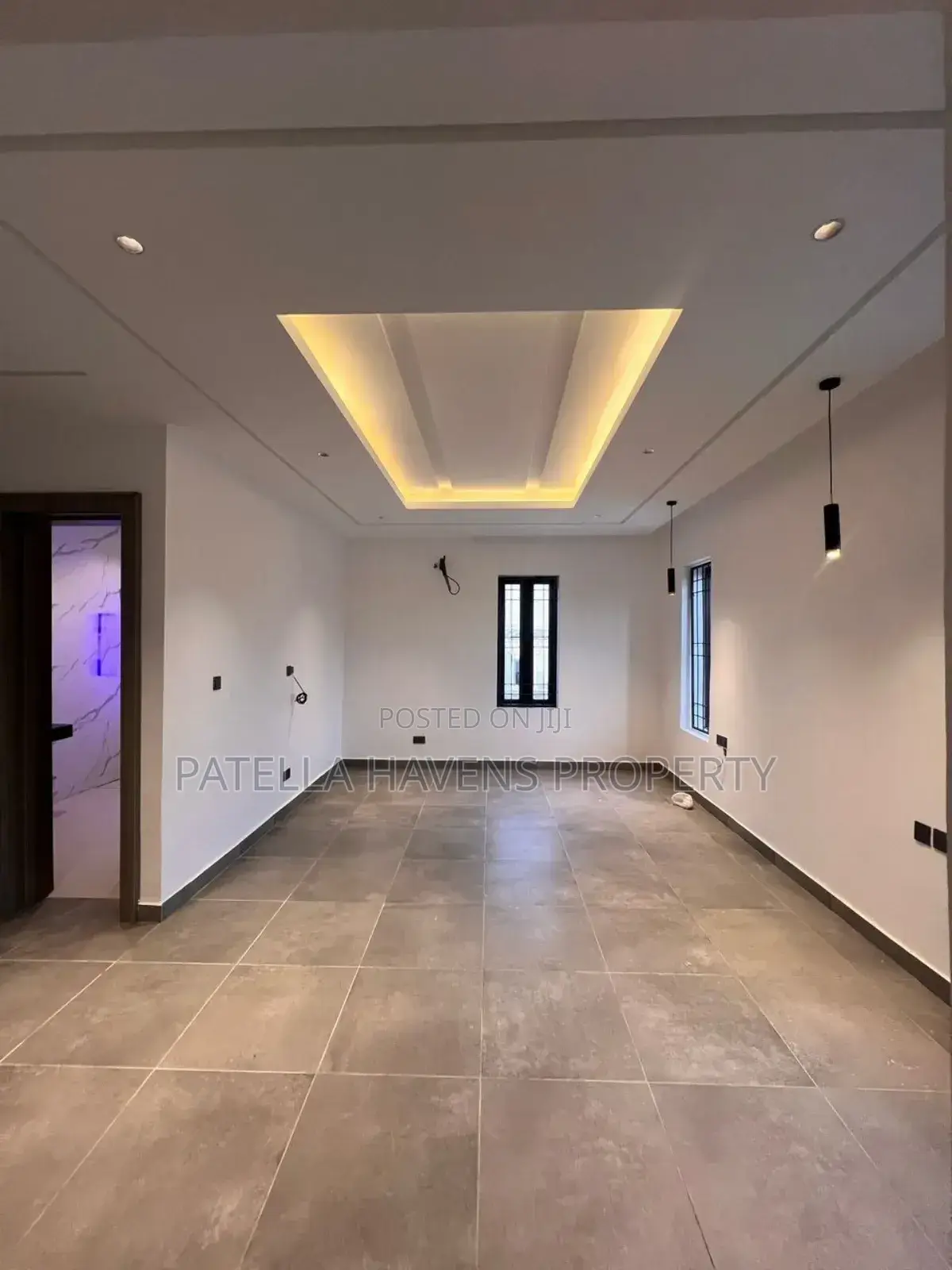 5bdrm Duplex in Asokoro for sale in Asokoro