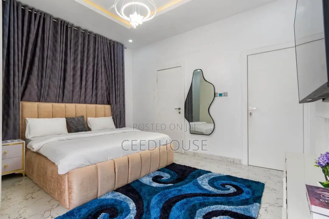 Luxurious 2 Bedroom Apartment With Snooker, Pool and Gym in Ikate
