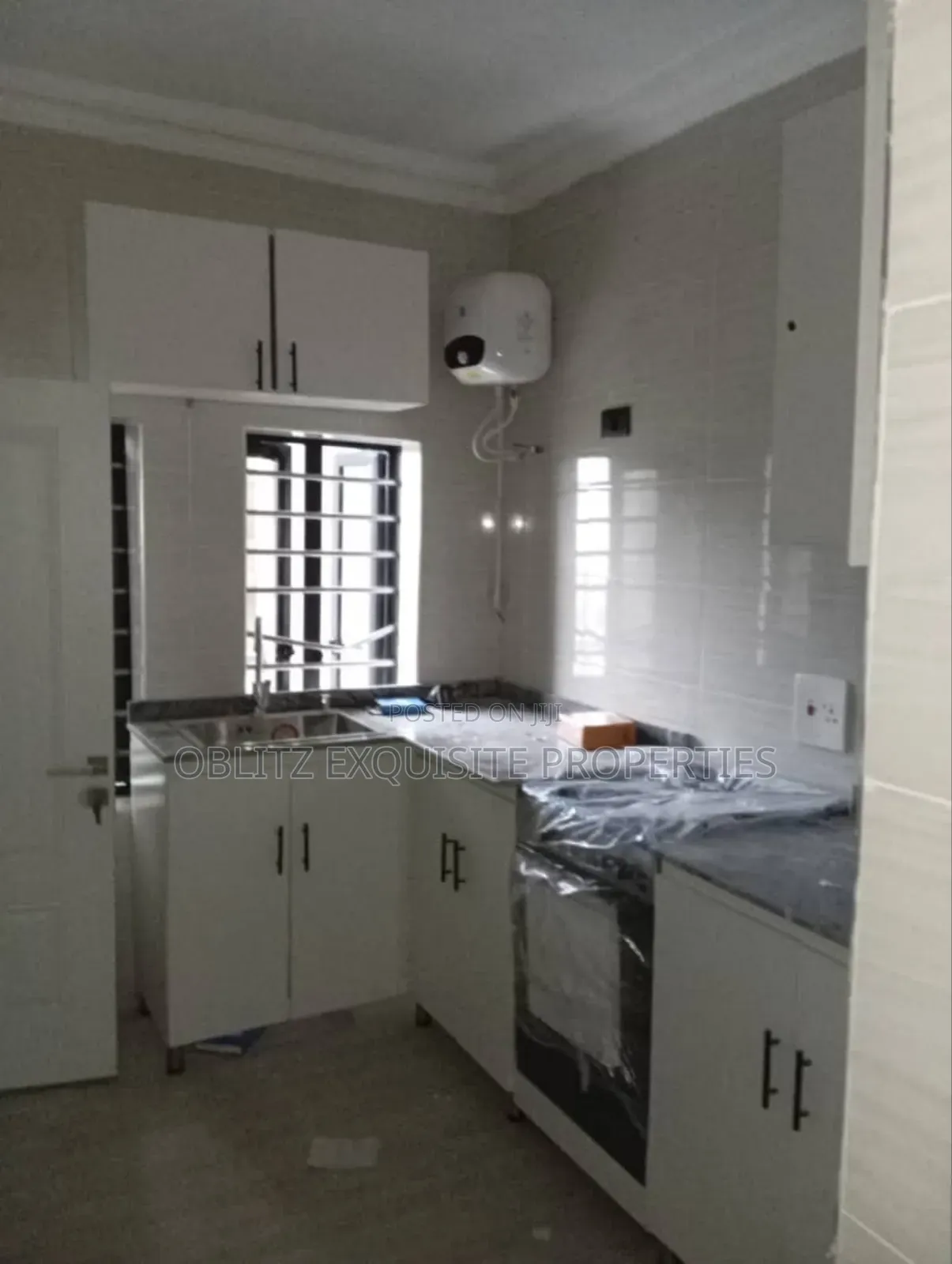 3bdrm Apartment in Hilltop Estate, Owerri for rent in Owerri