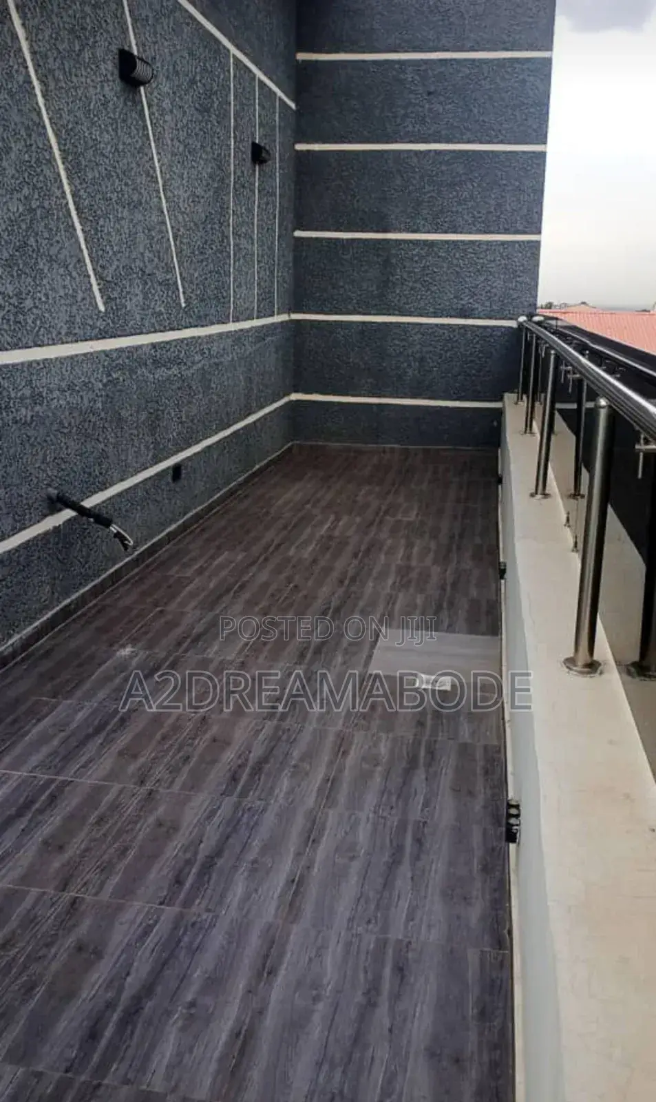 3bdrm Maisonette in Olowora, Ikeja for sale in Ikeja