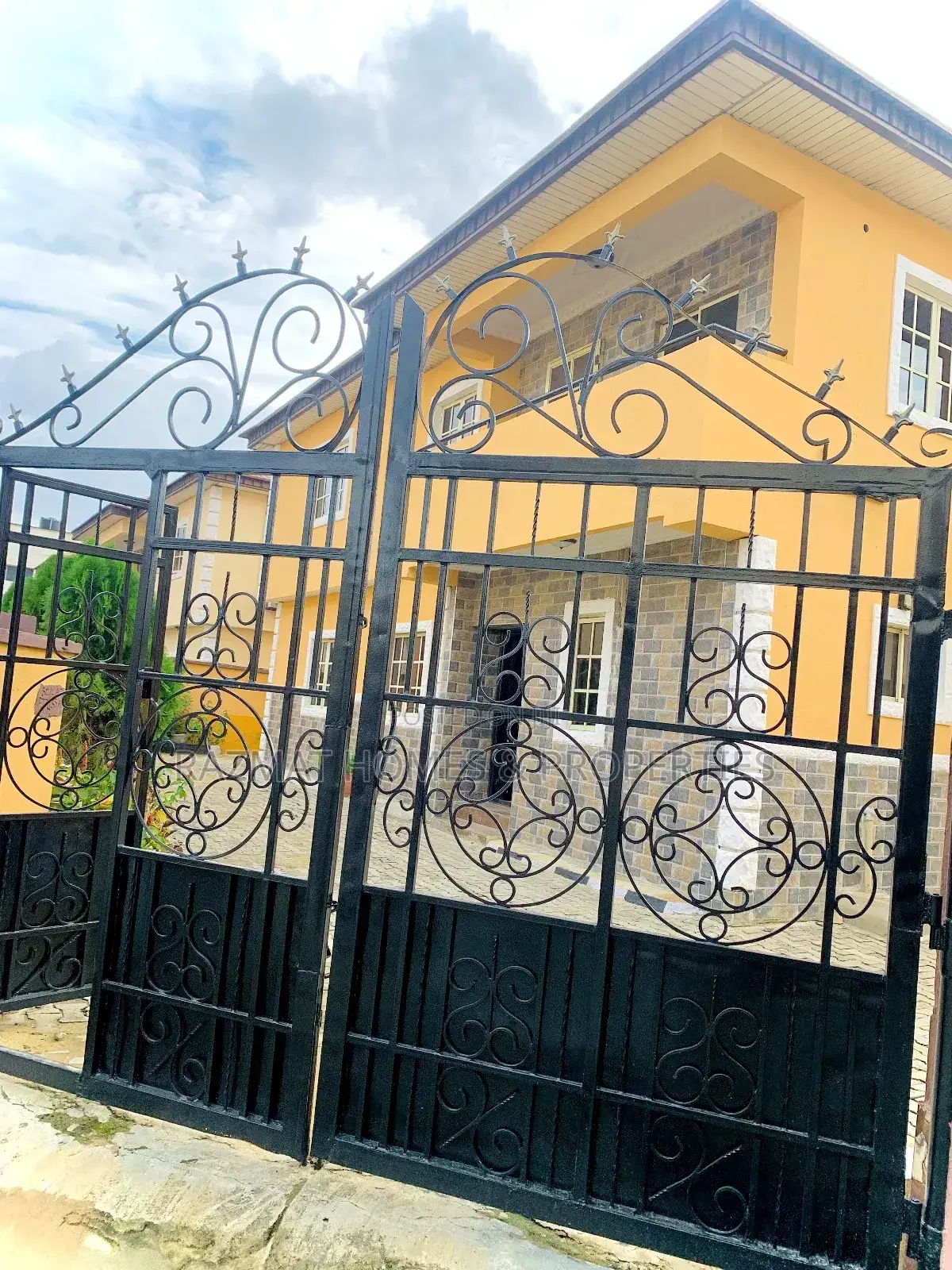5bdrm Duplex in Ifako-Gbagada for rent in Ifako-Gbagada