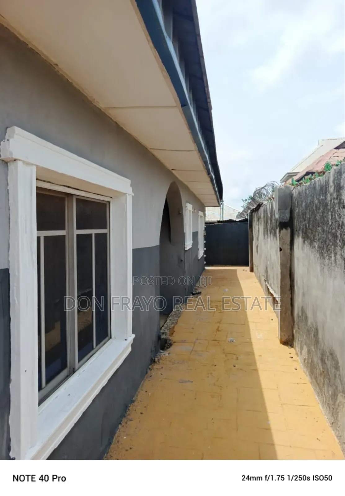 3bdrm Bungalow in Oluwo Estate, Egbeda / Egbeda for sale in Egbeda / Egbeda