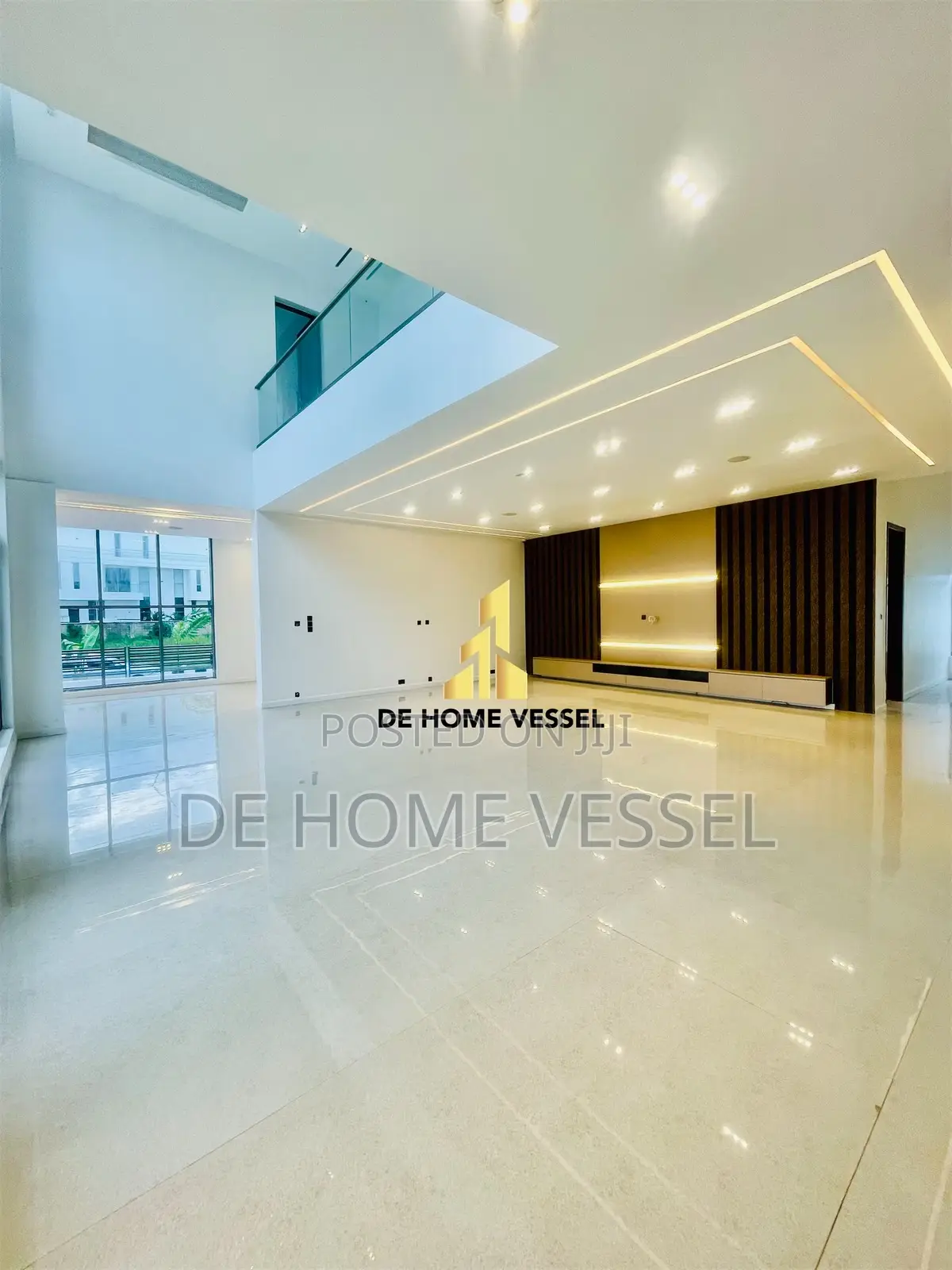 5bdrm Duplex in Osapa london for sale in Osapa london