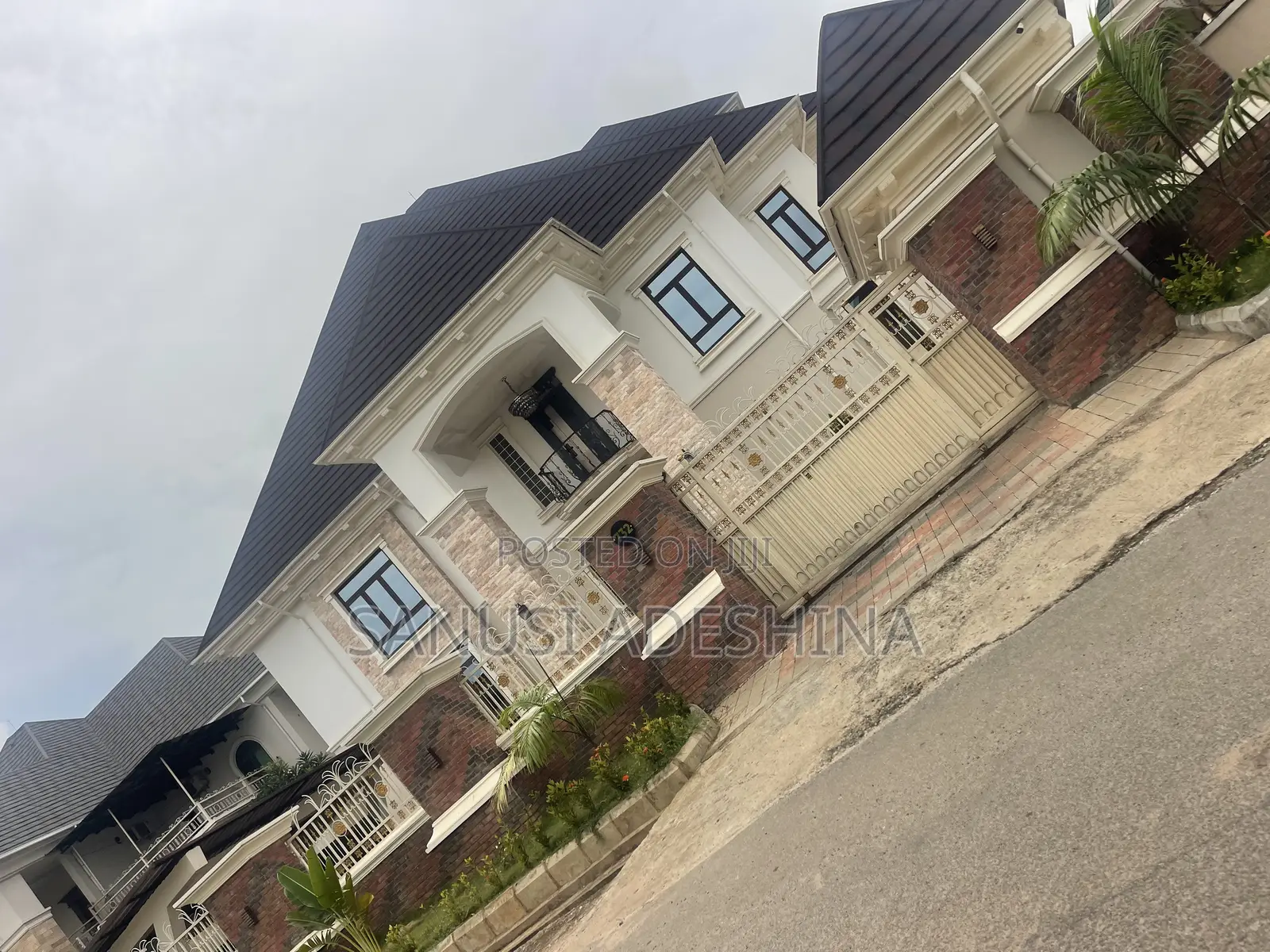 7bdrm Duplex in Mabushi,Fct Abuja for sale in Mabushi