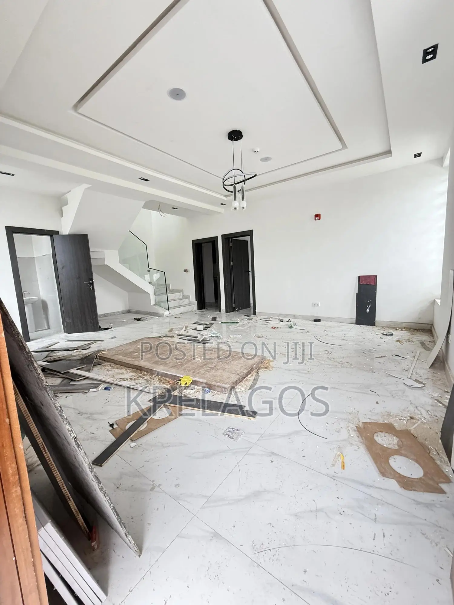 4bdrm Duplex in Off Lekki-Epe Expressway for sale in Off Lekki-Epe Expressway