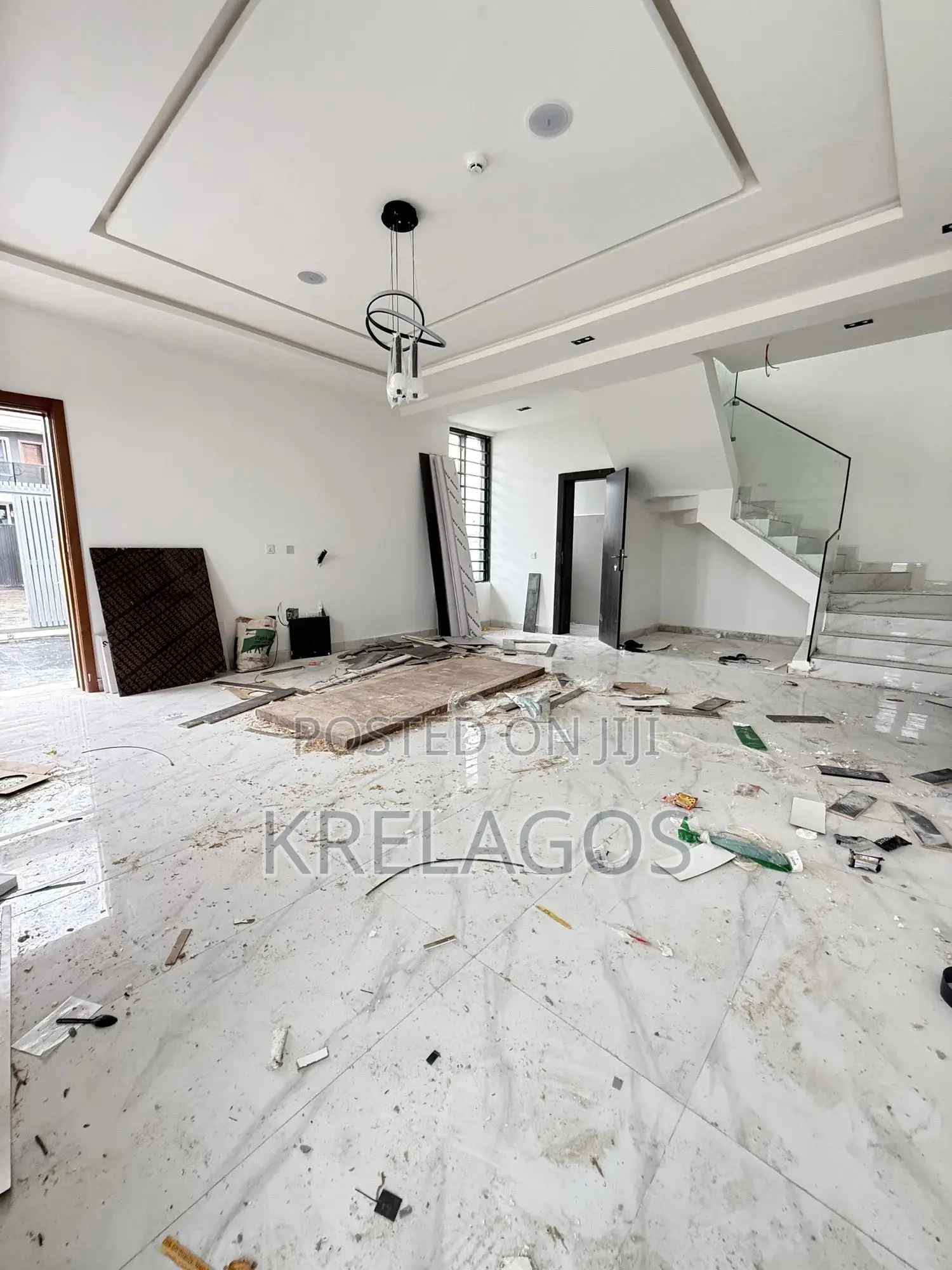 4bdrm Duplex in Off Lekki-Epe Expressway for sale in Off Lekki-Epe Expressway
