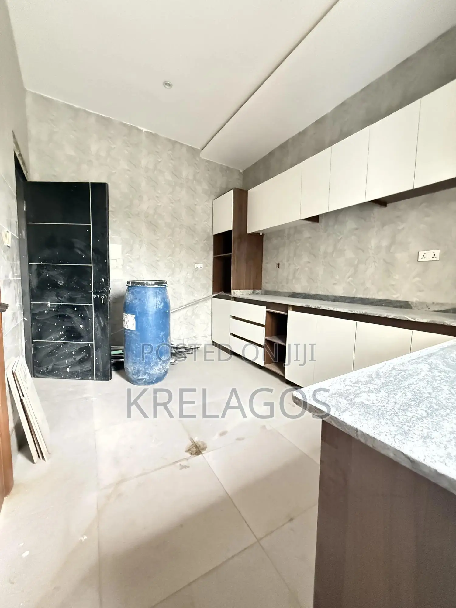 2bdrm Apartment in Abraham Adesanya Estate for sale in Abraham Adesanya Estate