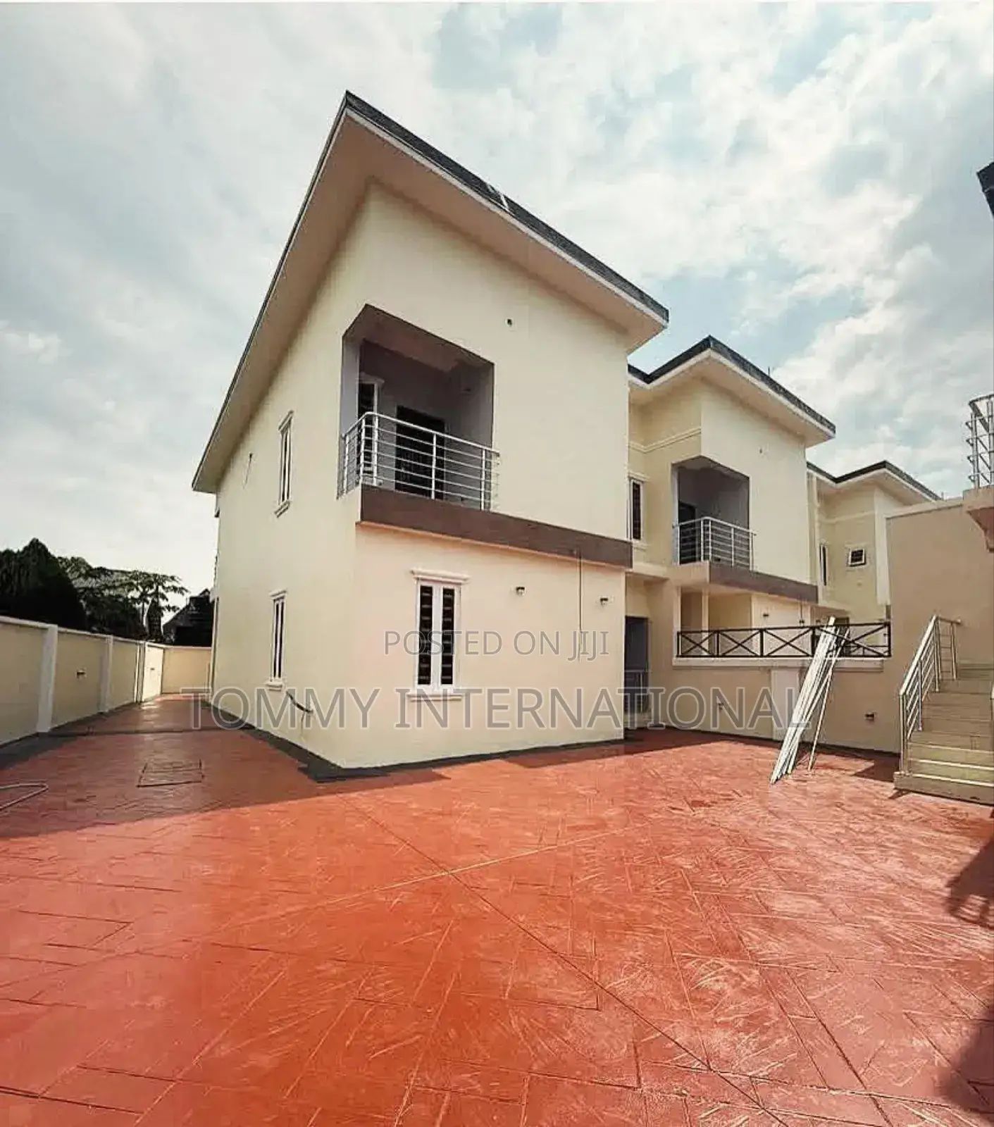 3bdrm Duplex in Shell Cooperative, Port-Harcourt for sale in Port-Harcourt