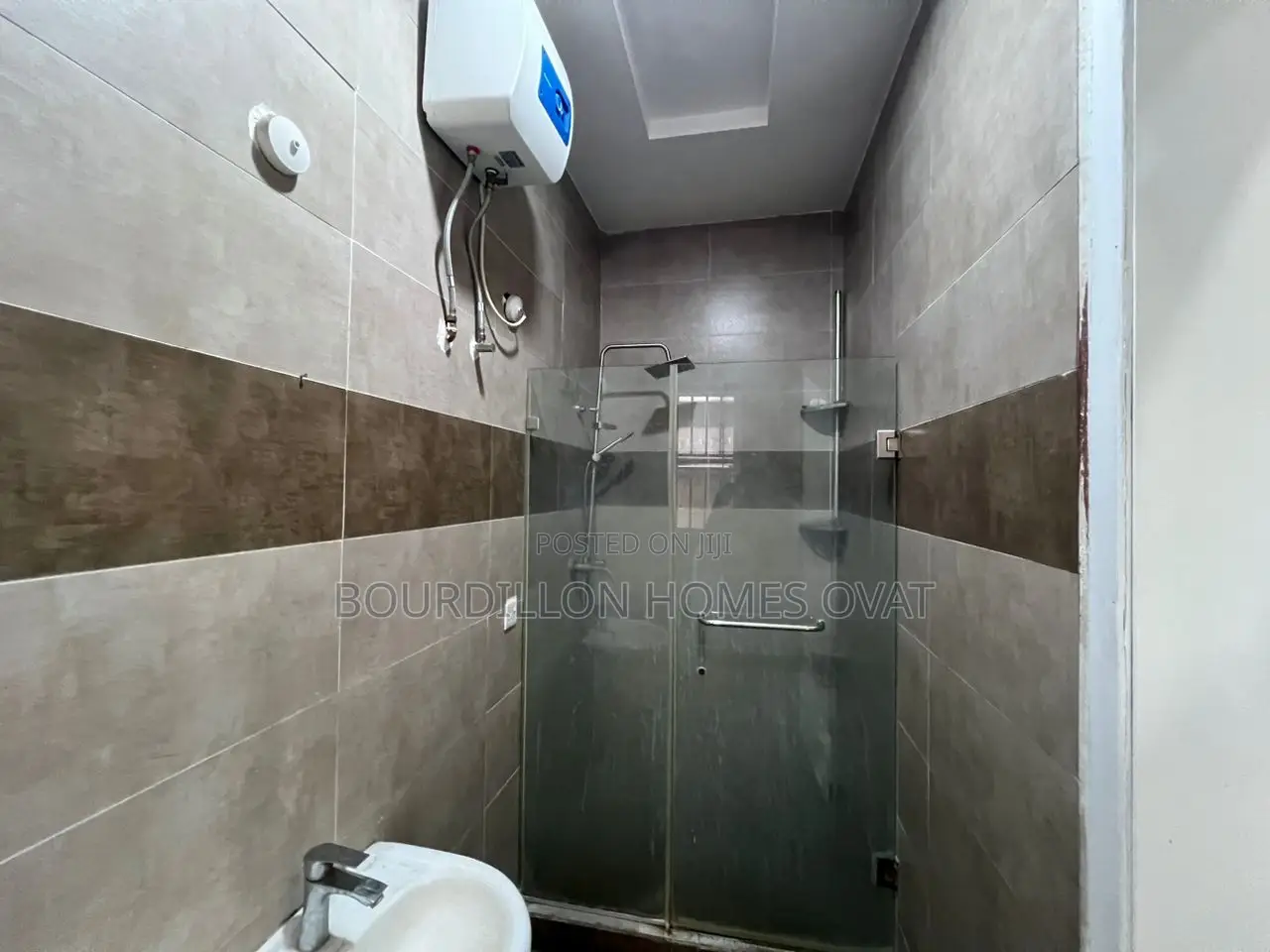 2bdrm Apartment in Lekki Phase 1 for sale in Lekki Phase 1