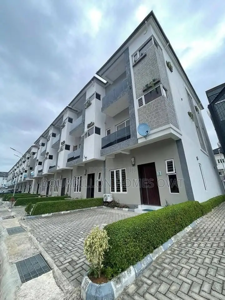 2bdrm Duplex in Ikate for sale in Ikate