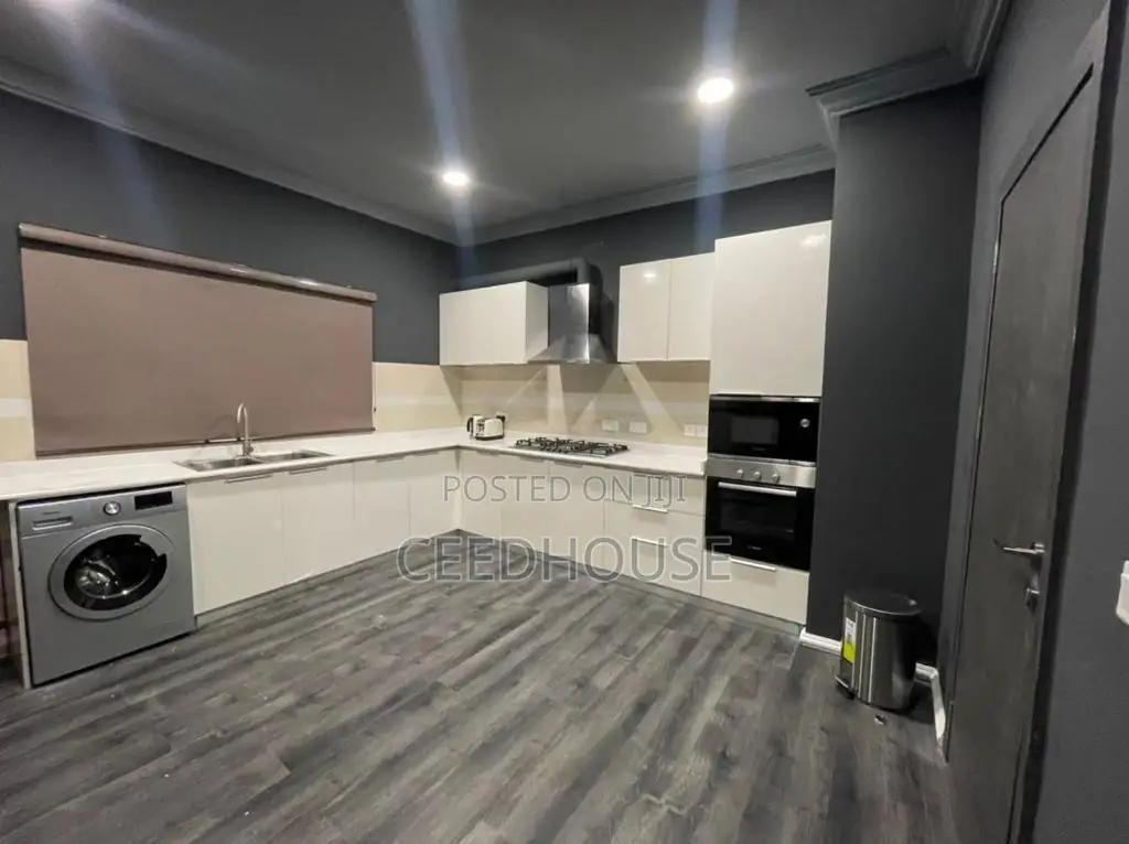 Luxury 2 Bedroom Apartment in Ikate