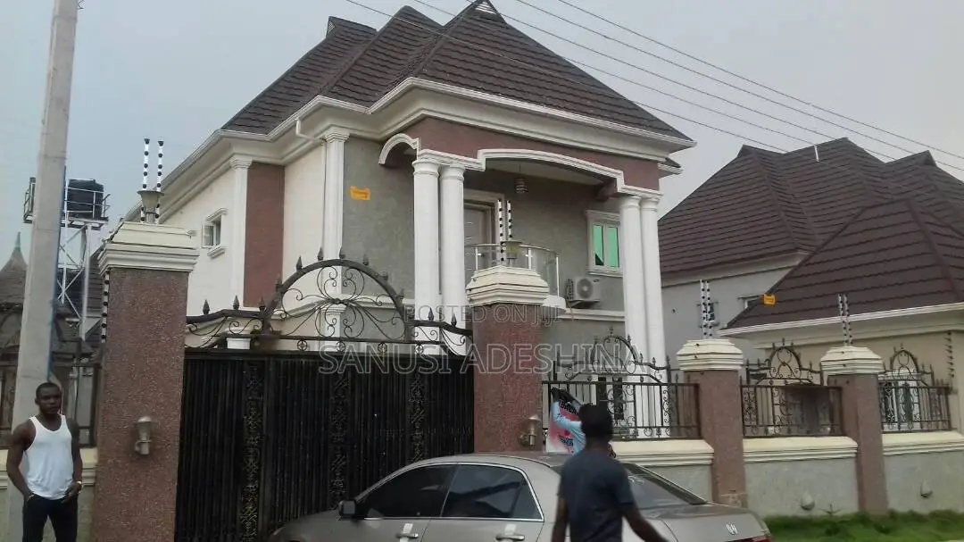 5bdrm Duplex in Gwarimpa Estate,Fct, Gwarinpa for sale in Gwarinpa