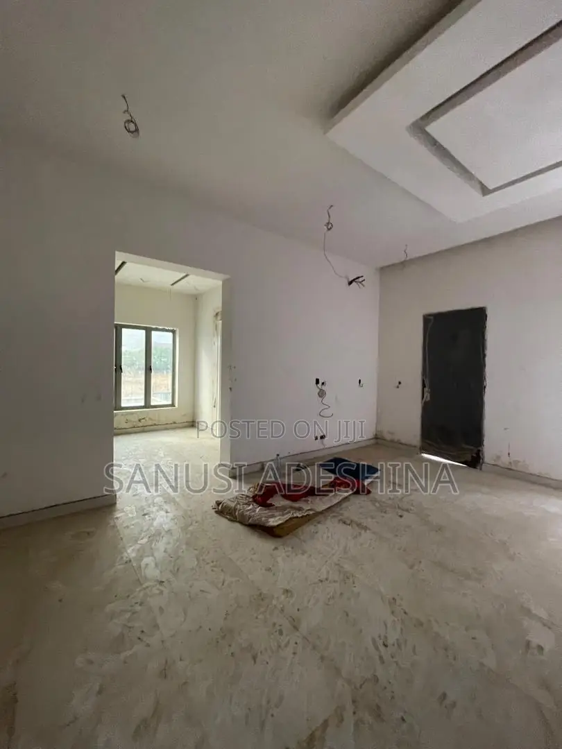 5bdrm Duplex in Gwarimpa Estate,Fct, Gwarinpa for sale in Gwarinpa