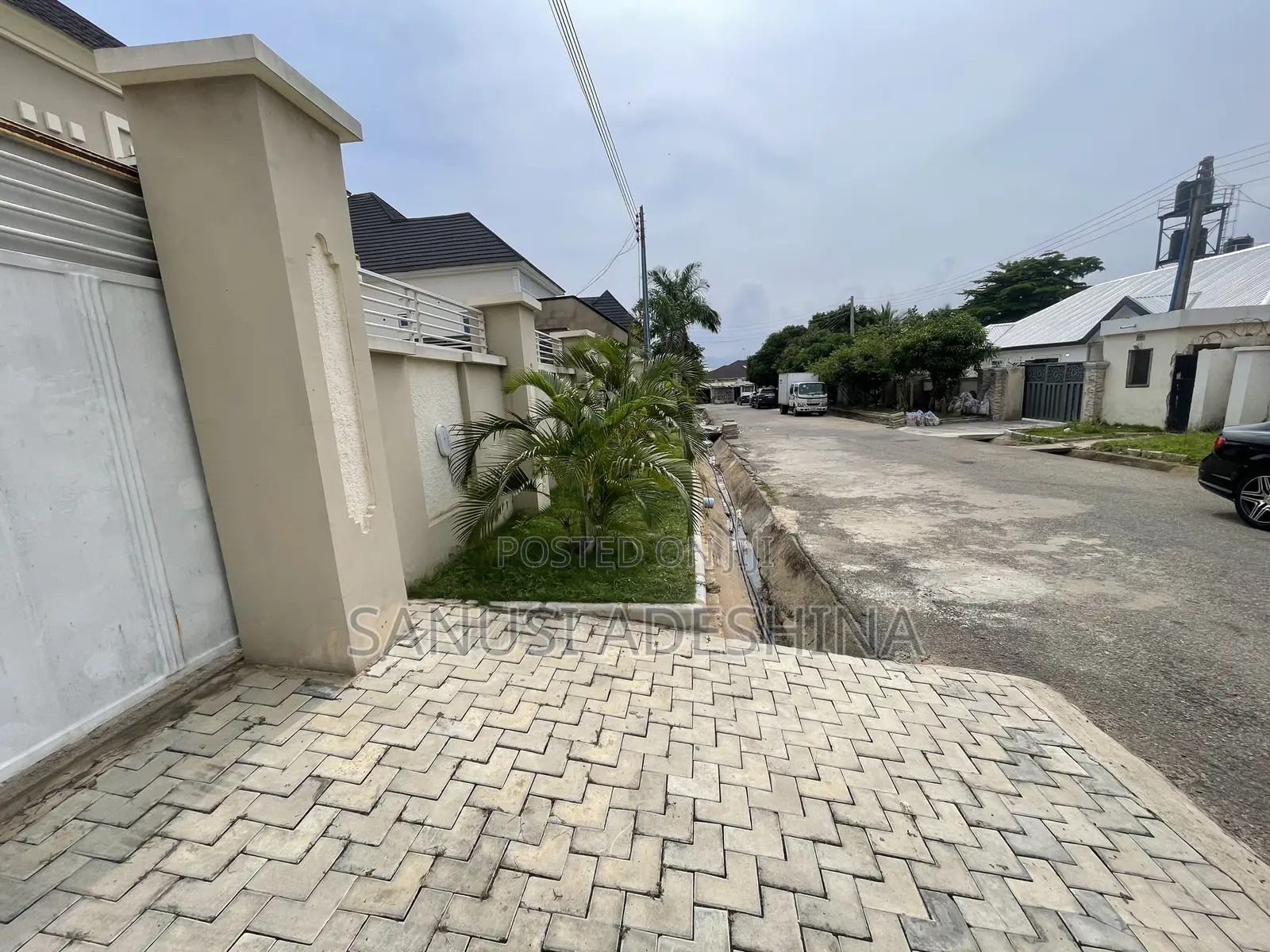 8bdrm Duplex in Gwarimpa Estate,Fct, Gwarinpa for sale in Gwarinpa