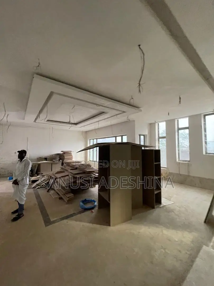 5bdrm House in Mabushi,Fct Abuja for sale in Mabushi
