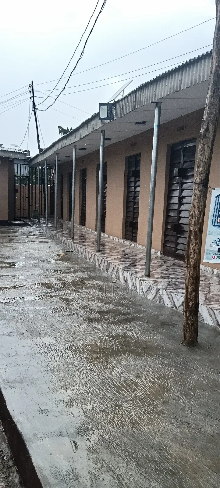 Shop for Rent in Abeokuta South