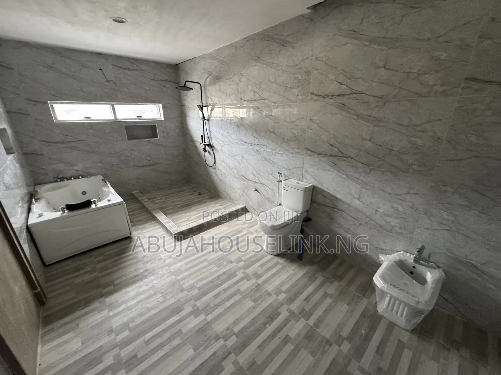5bdrm Duplex in Katampe Extension for sale in Katampe Extension
