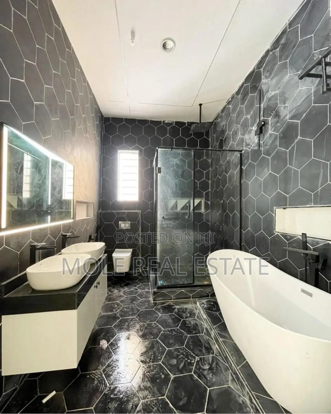 Furnished 5bdrm Duplex in Chevron, Lekki for sale in Lekki