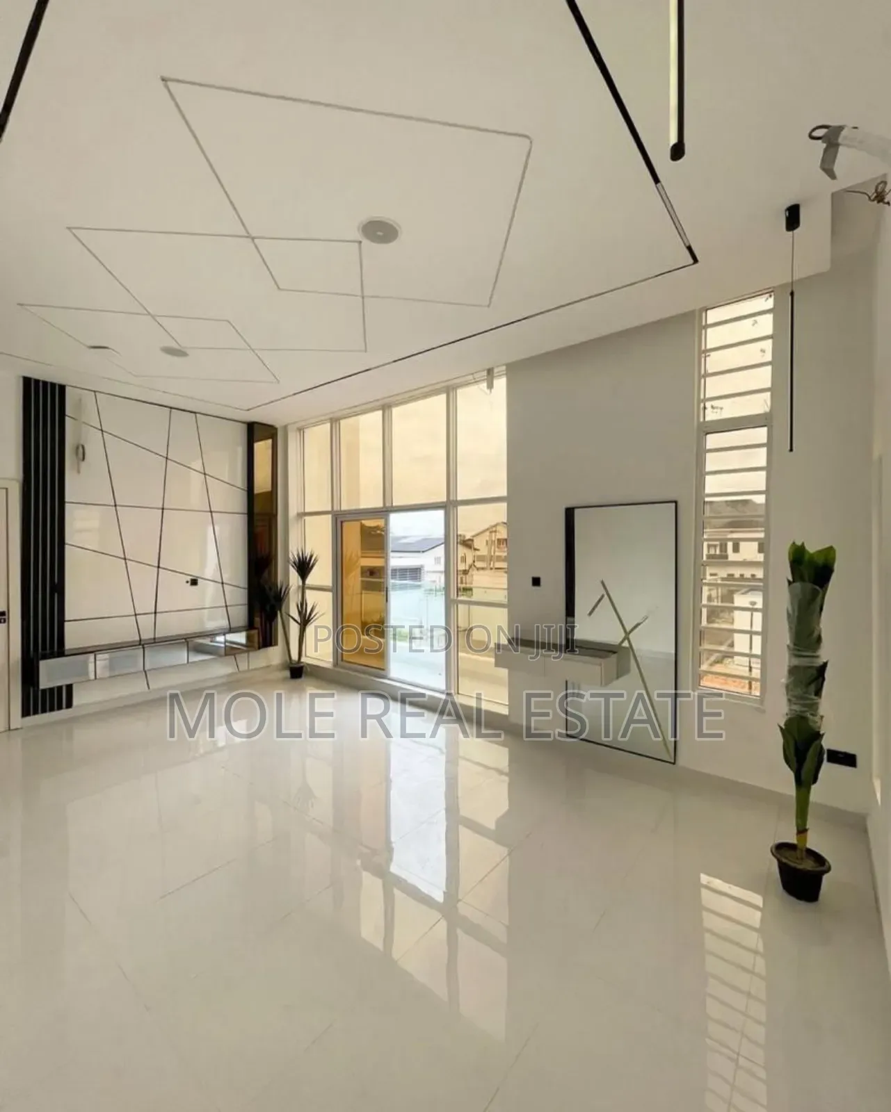 Furnished 5bdrm Duplex in Chevron, Lekki for sale in Lekki