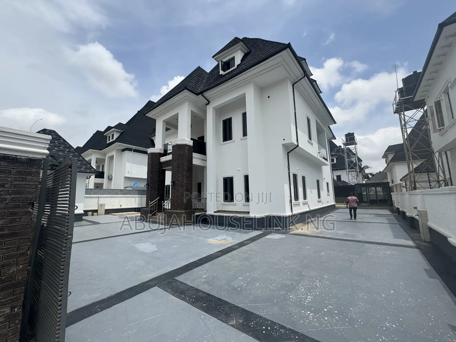 6bdrm Duplex in Efab Metropolis, Gwarinpa for sale in Gwarinpa