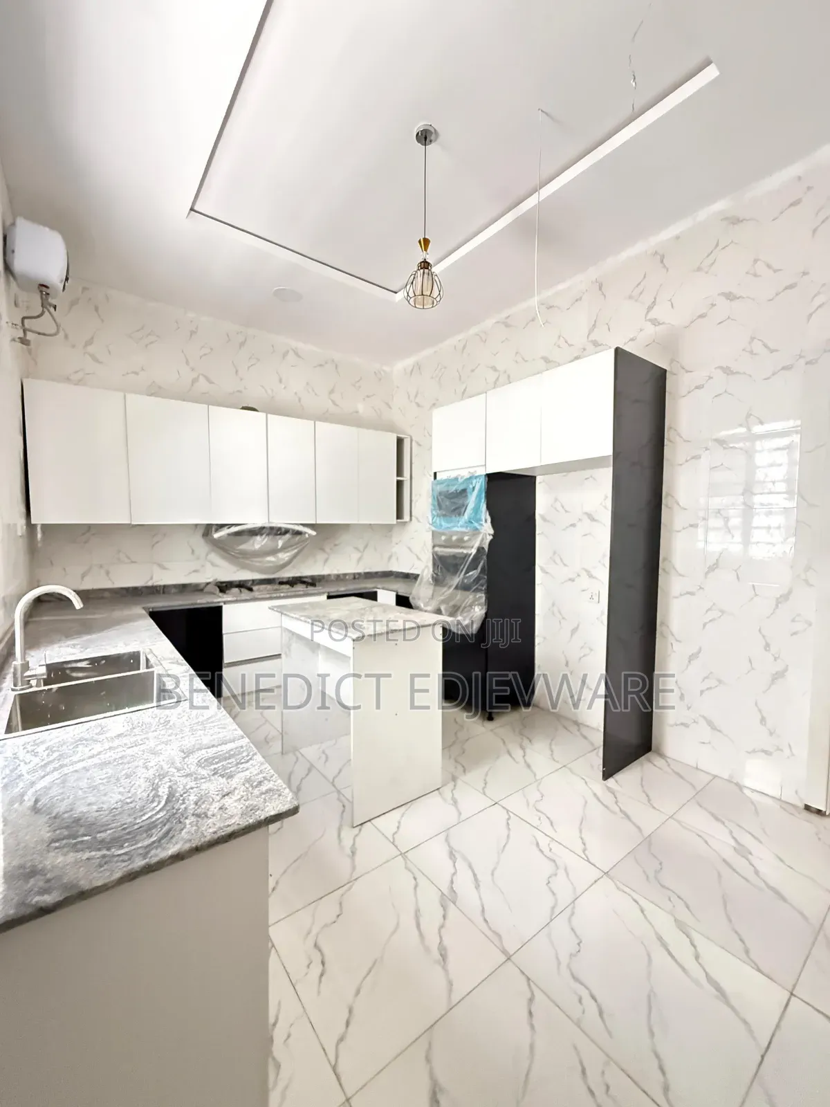 4bdrm Duplex in Orchid Road Estate, Lekki for sale in Lekki