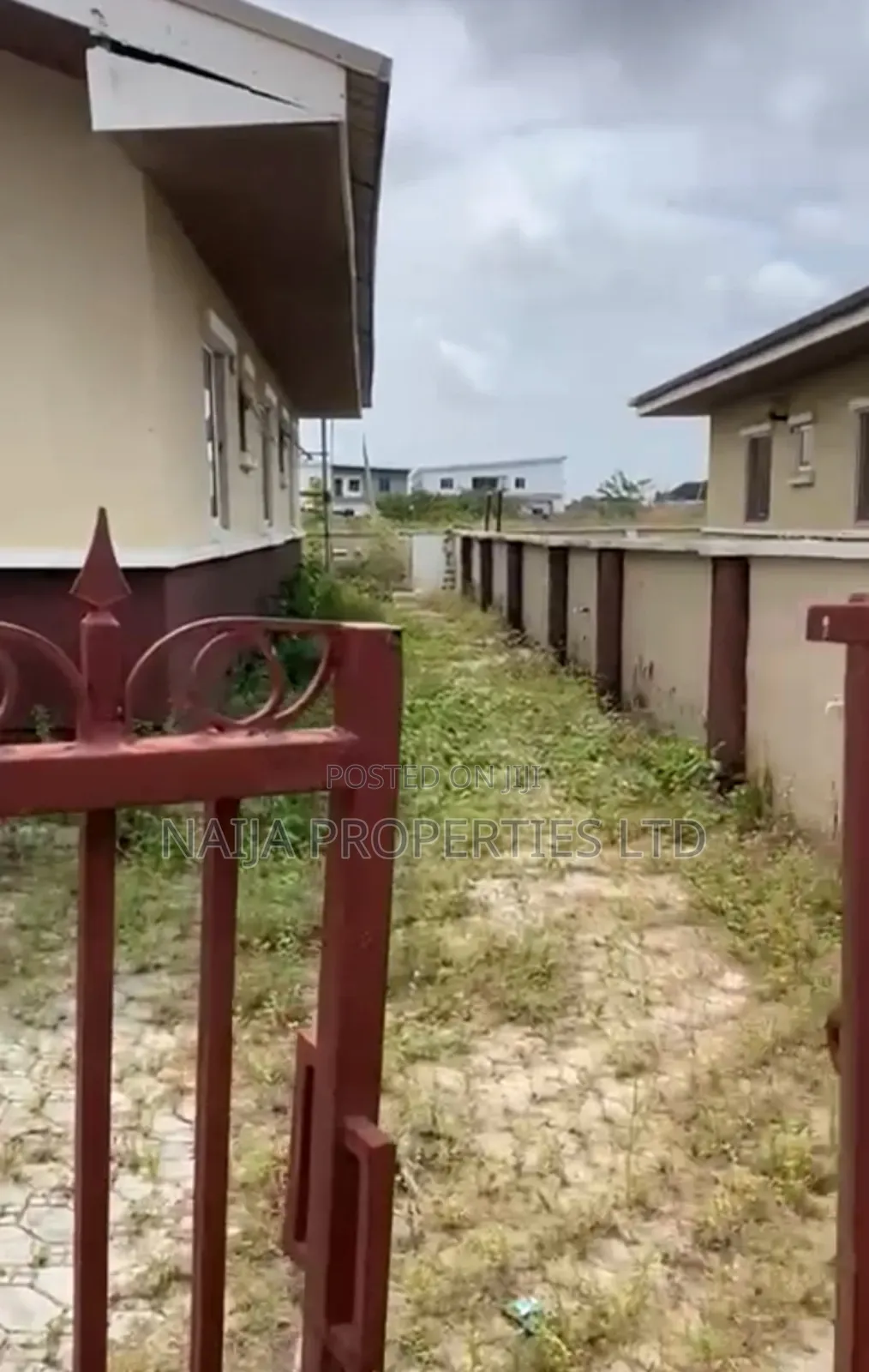 3bdrm Bungalow in Chois Garden Estate, Abijo for sale in Abijo