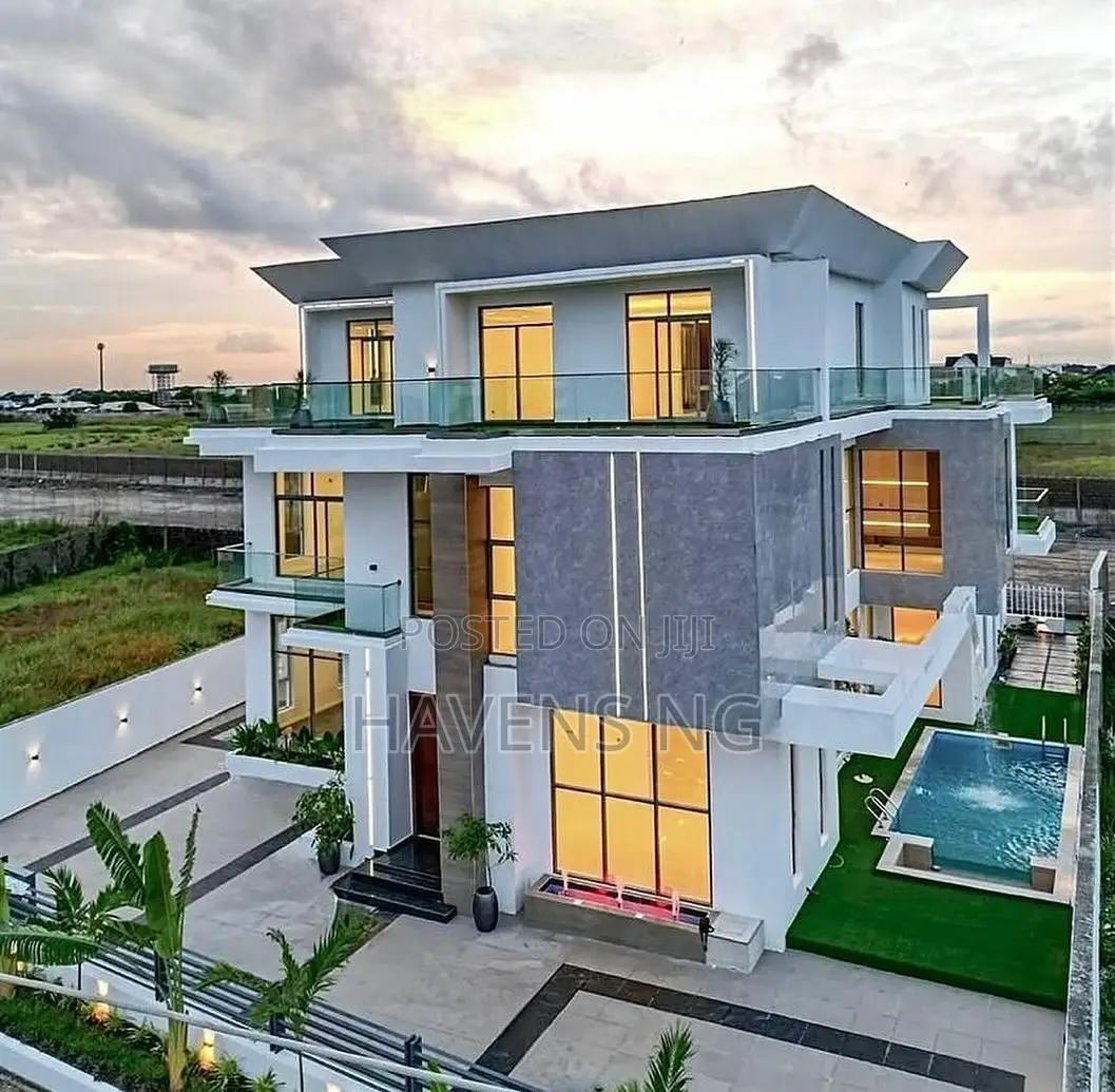 5bdrm Duplex in Osapa london for sale in Osapa london
