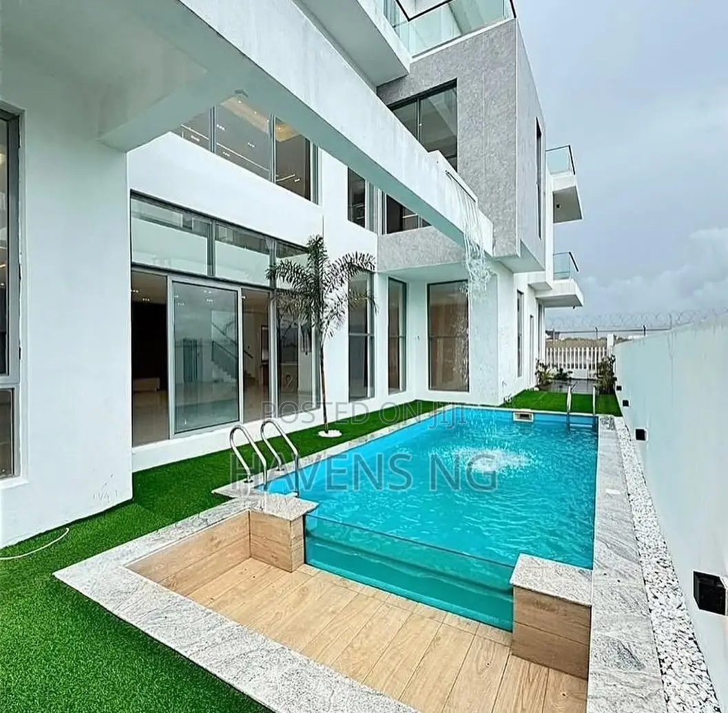 5bdrm Duplex in Osapa london for sale in Osapa london
